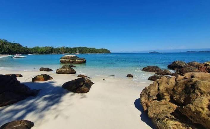 Valenshostel Angra dos Reis Luaran gambar