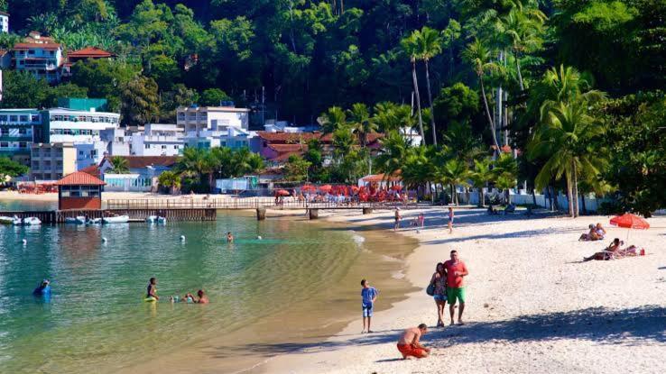 Valenshostel Angra dos Reis Luaran gambar